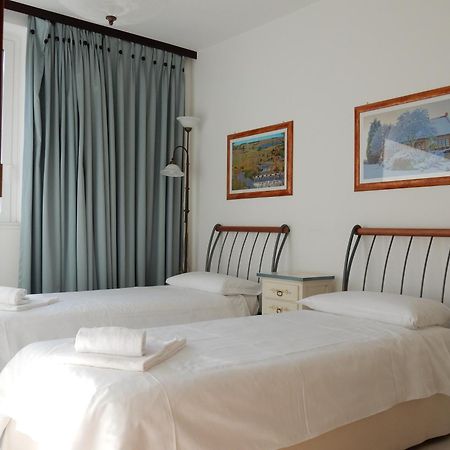 Golfo Gabella Lake Resort Maccagno Bagian luar foto